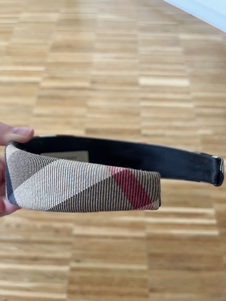 Burberry Accessoires pour cheveux: Burberry headband Haarschmuck  – Neuf (Voir description) à Pfäffikon SZ par Zitrone_100 2