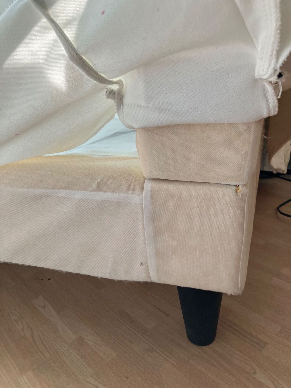 Divani: Sofa, superbequem, Zweier, Bezug Baumwolle, waschbar – Usato da Forch venduto da Zovage 3