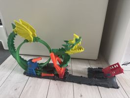 Hot Wheels Dragon Drive Firefight Spielset, Top Zustand!