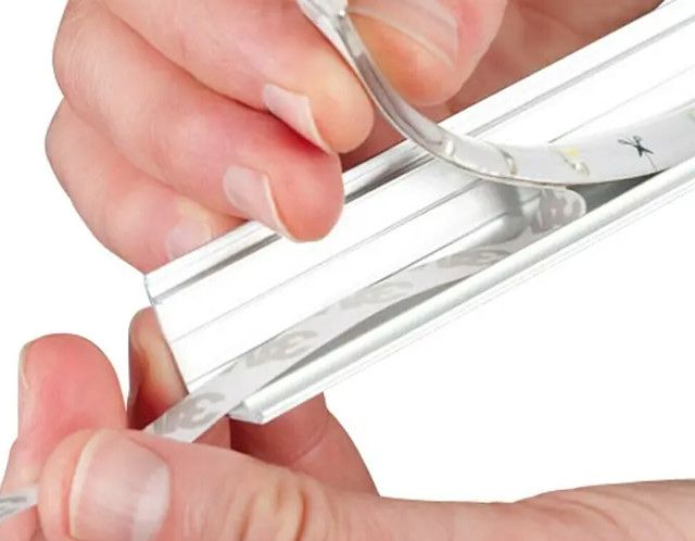 Paulmann Componenti elettronici: Paulmann Delta Alu Profil 200 cm pro Stück inkl. Diffusor – Nuovo e nell'imballaggio originale da Bubendorf venduto da Kipfu 1