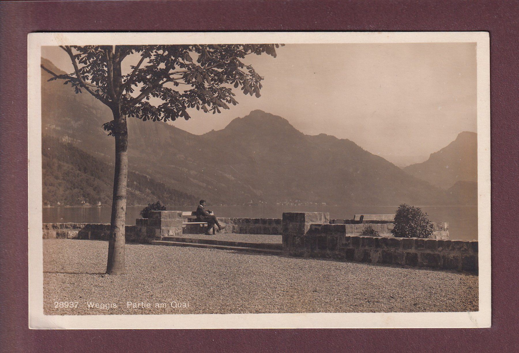Cartoline postali: WEGGIS - Partie am Quai - 1930 – Usato da Pully venduto da nicecards