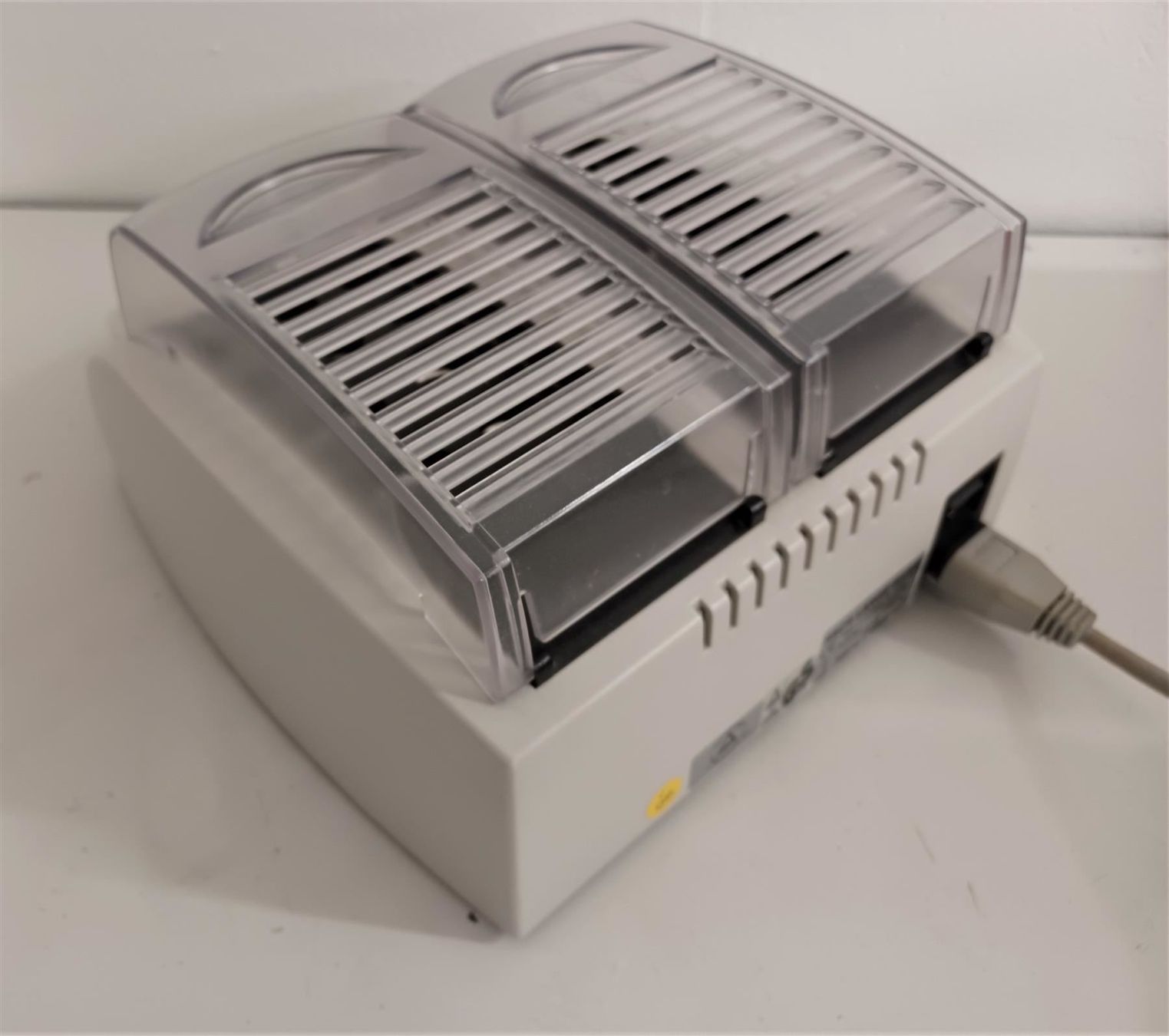 Accessori da laboratorio: Hach und Lange Thermostat LT 200 – Usato da Niederdorf venduto da LeptonAG_Labor 3