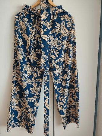 Damen Hose  Grösse 38 neu