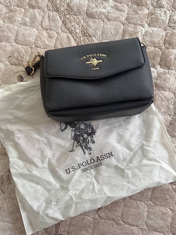 Borse da donna: U.S. POLO ASSN. Umhängetasche – Usato da Kloten venduto da Privat2011