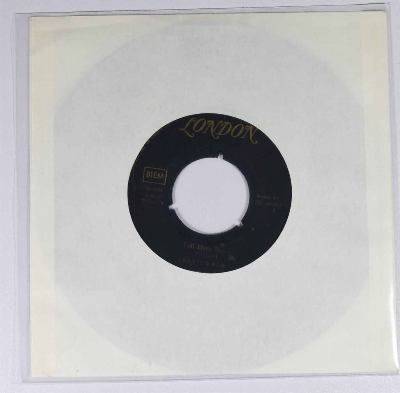 Dischi in vinile: Single: TRAVIS & BOB - Tell Him No / Where Too Young – Usato da Frenkendorf venduto da Yard-Sale-2000 1
