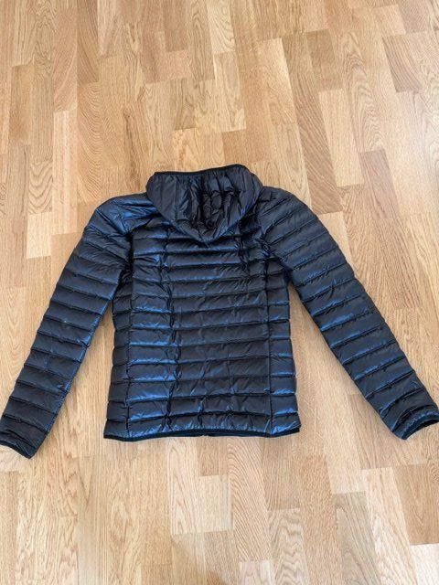 Adidas Giacche: Adidas Performance VARILITE HOODED DOWN Gr.S New – Nuovo (secondo la descrizione) da Wabern venduto da adamovski 5