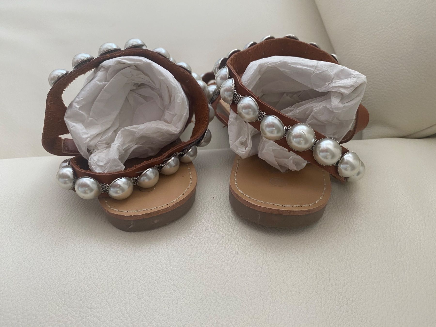 Scarpe da donna: SUMMERTIME - stylische Flip-Flops mit Perlen, braun, 38 – Usato da Winkel venduto da ferrari2022 7