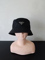 Prada Bucket Hat Schwarz, Grösse S, Top Zustand