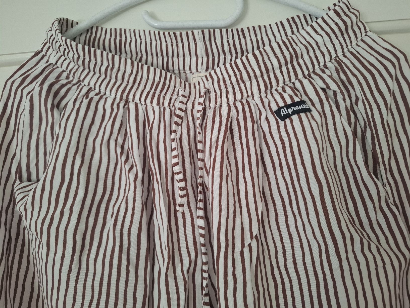 Pantaloni: Sommerhosen von Alprausch Gr. M – Usato da Bern venduto da Runner007