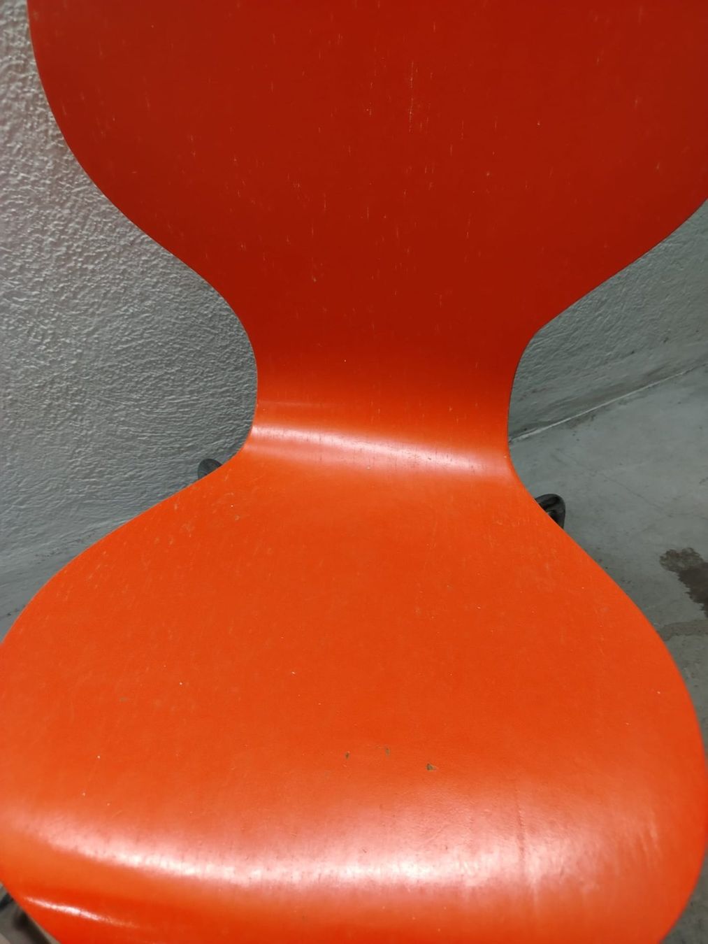 Sedie: Stuhl Orange – Usato da Sissach venduto da ruminative 1