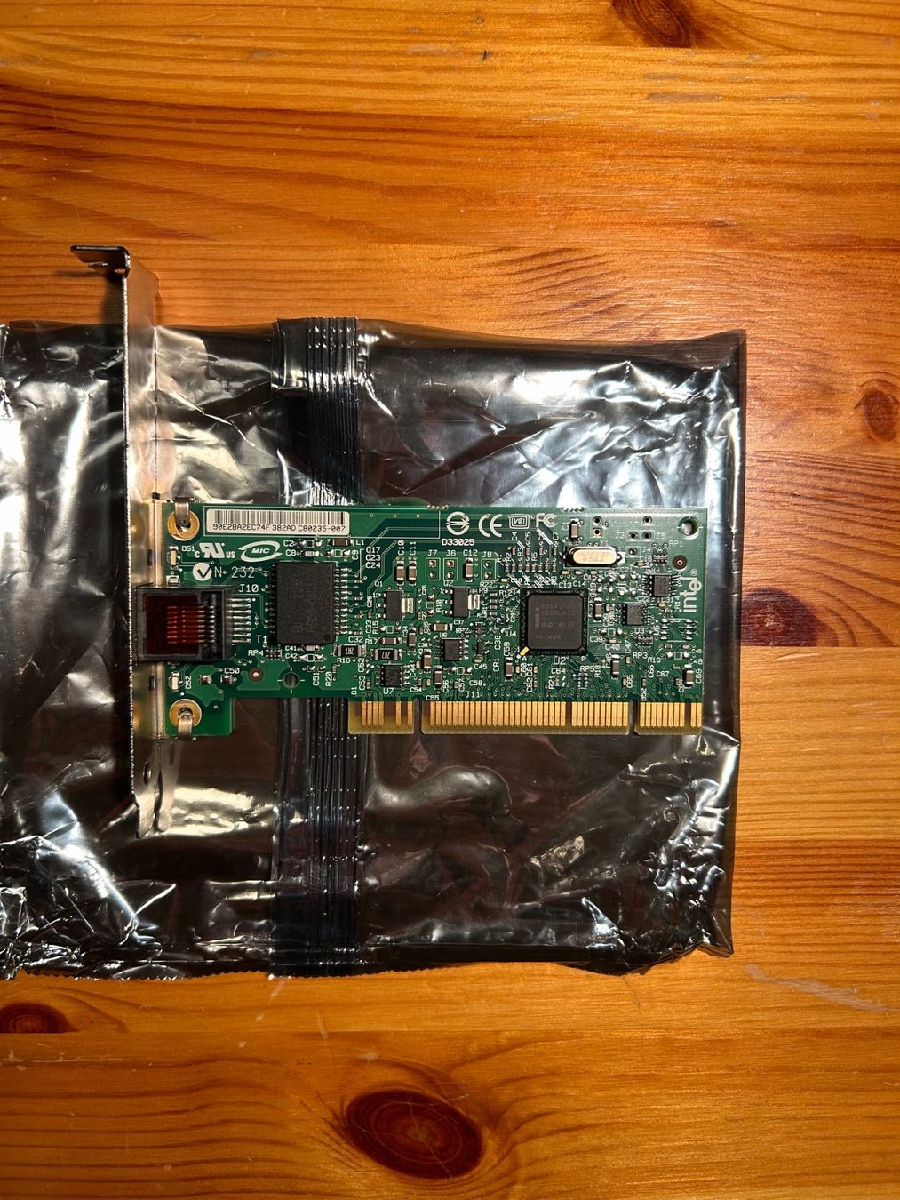 Intel Laufwerke & Adapter: Intel PRO/1000 GT Desktop Lan Adapter – Gebraucht aus Bern von Fireblades 1