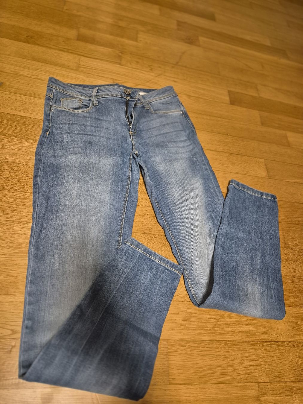 Jeans: Jeans, Gr. 36, hellblau, Top Zustand – Nuovo (secondo la descrizione) da Zürich venduto da mit_jz2x 4