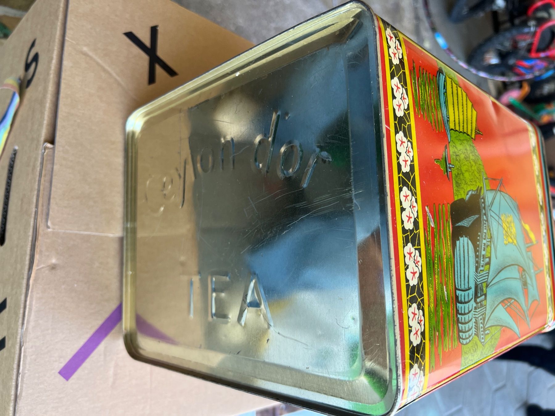 Barattoli: Antike Blechdose Ceylon Tea, Ostermundigen Bern, Beutter – Usato da Rothrist venduto da tokjote 4