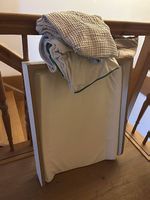 Table à langer + matelas + housses