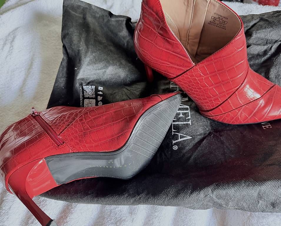 Scarpe da donna: Bottine T.38 – Usato da Troistorrents venduto da rabz 2