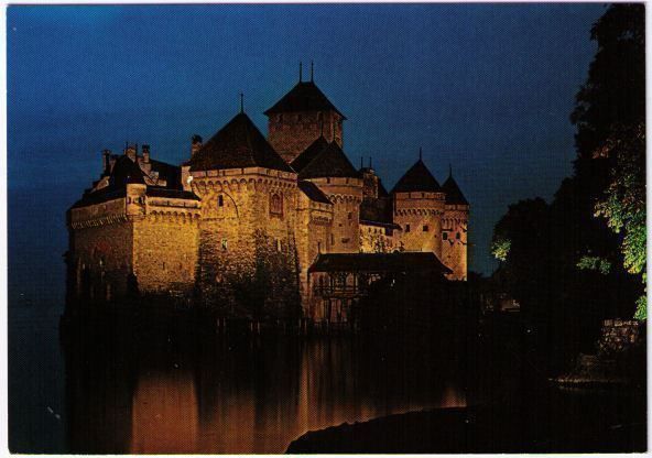 Ansichtskarten: Montreux - Château de Chillon Nachts – Gebraucht aus Binningen von Mountainrider