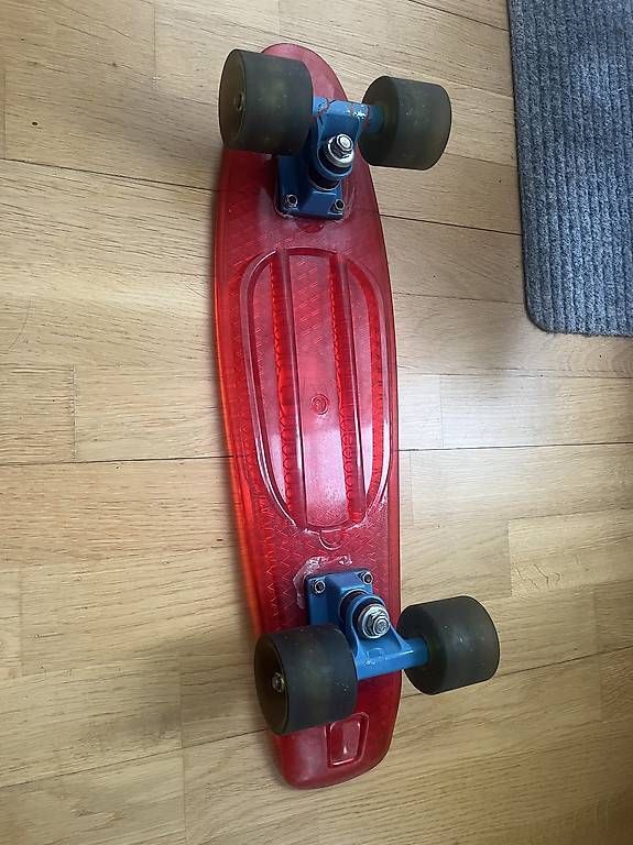 Skateboards: Pennyboard / Skateboard  – Usato da Luzern venduto da sve_d8kj 1
