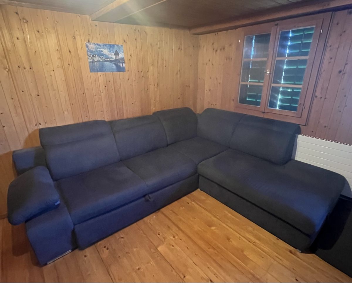 Divani: Sofa (ausziehbar) – Usato da Römerswil LU venduto da JonasF11