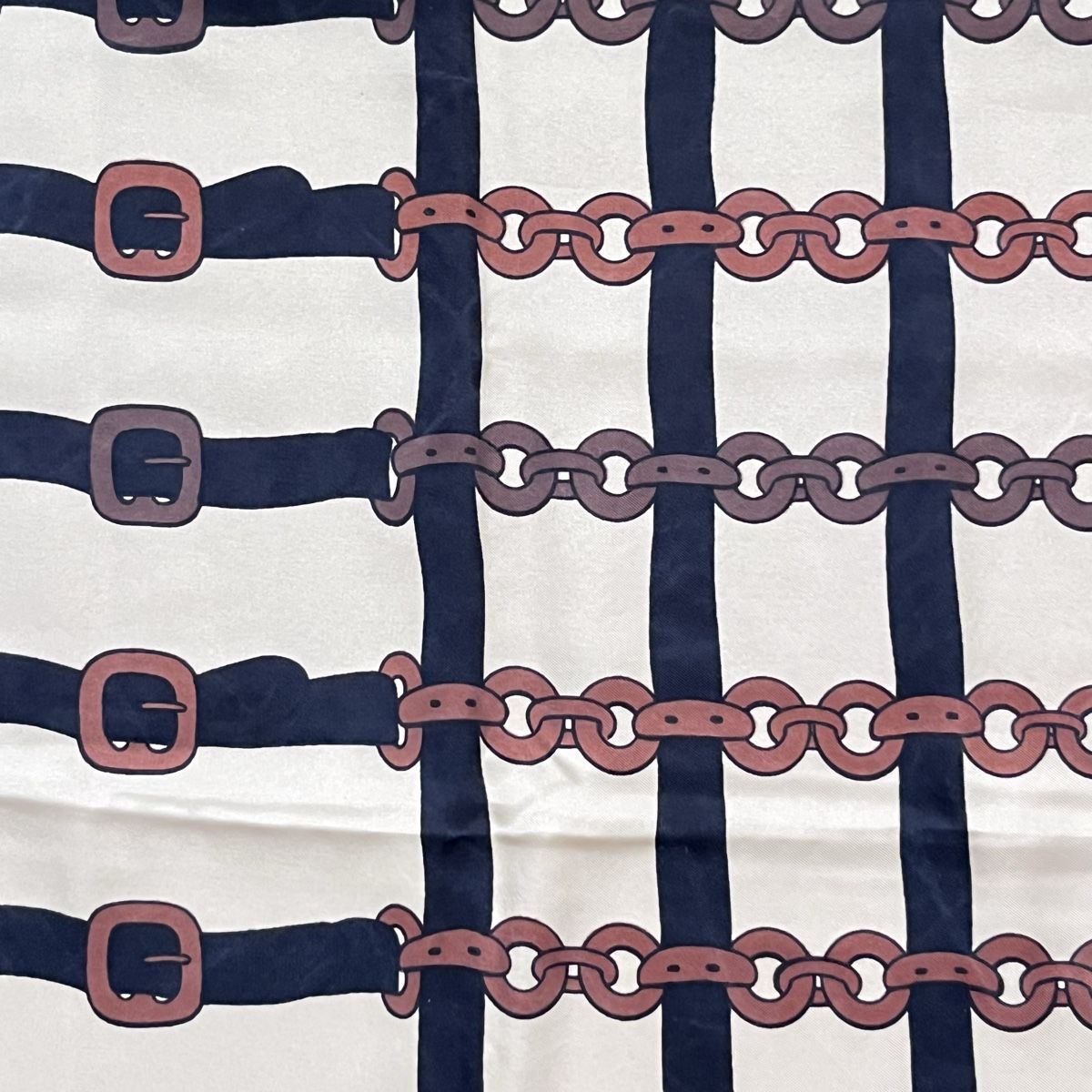 Foulards, Tücher & Schals: Carré de soie vintage – Neu (gemäss Beschreibung) aus Vuisternens-devant-Romont von ribouldog 3