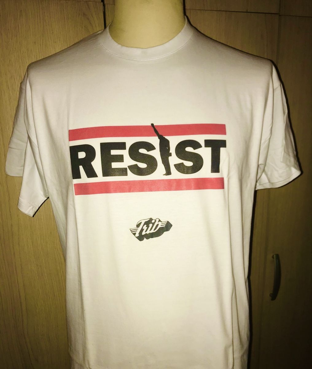T-shirt: T-shirt Resist blanc Neuf Taille L – Nuovo e nell'imballaggio originale da Lausanne venduto da Magic1900 1