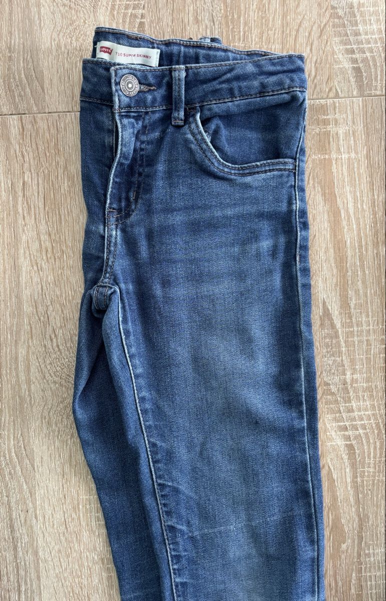 H&M Pantaloni: 4 Jeans Gr 152 skinny – Usato da Ebikon venduto da Regipe 2