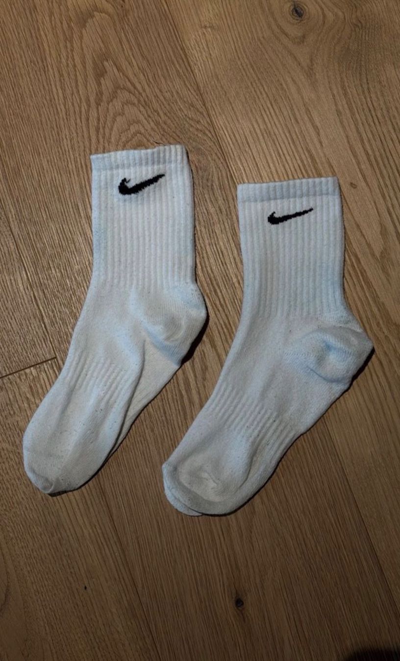 Calze: 2 White Sport Socks (42) – Usato da Zürich venduto da RealSoccer1999
