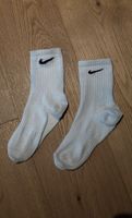 2 White Sport Socks (42)