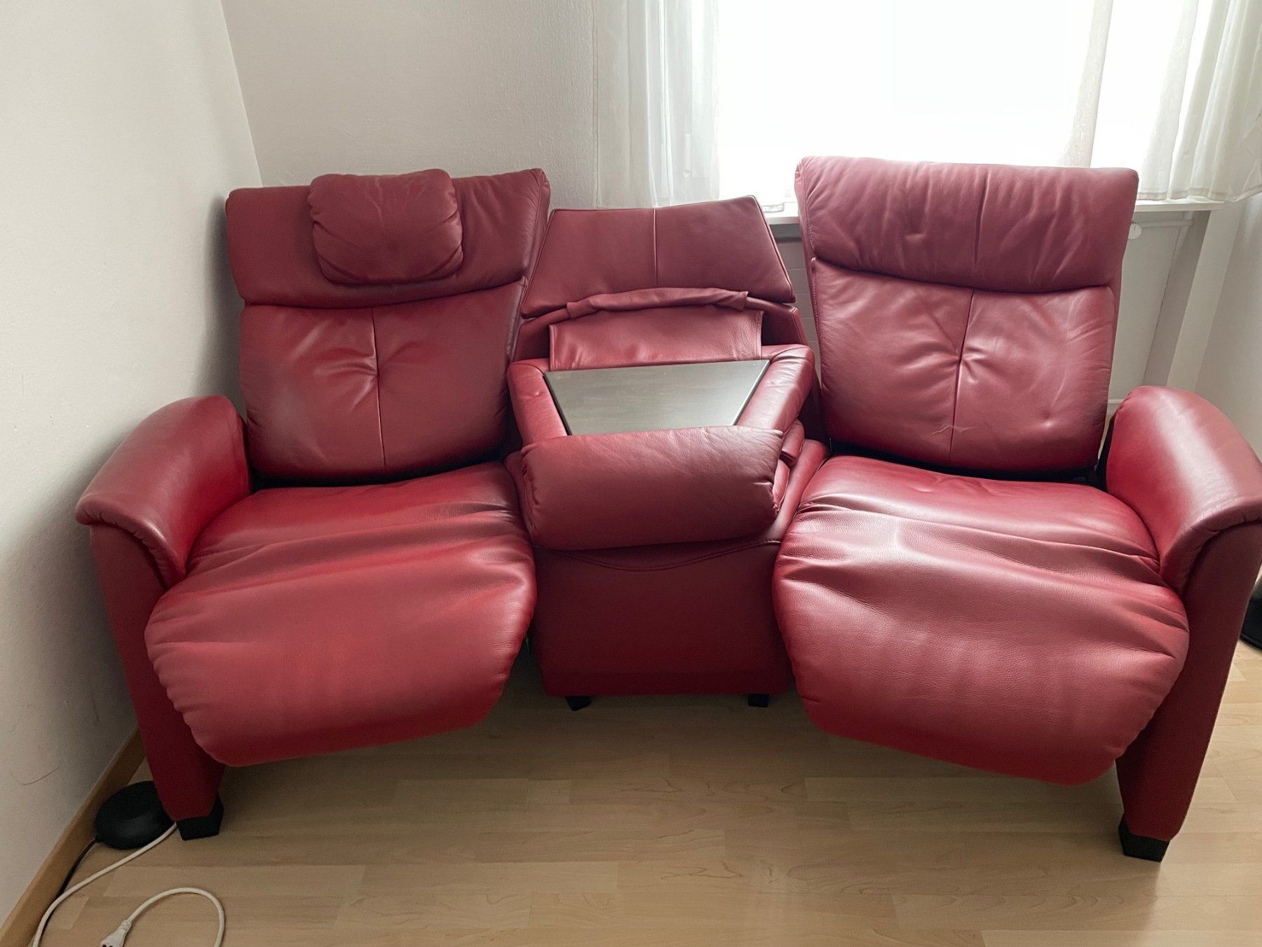 Himolla Divani: Trapezsofa Himolla Echtleder, elektrisch verstellbar – Usato da Birmensdorf ZH venduto da Sirona 2