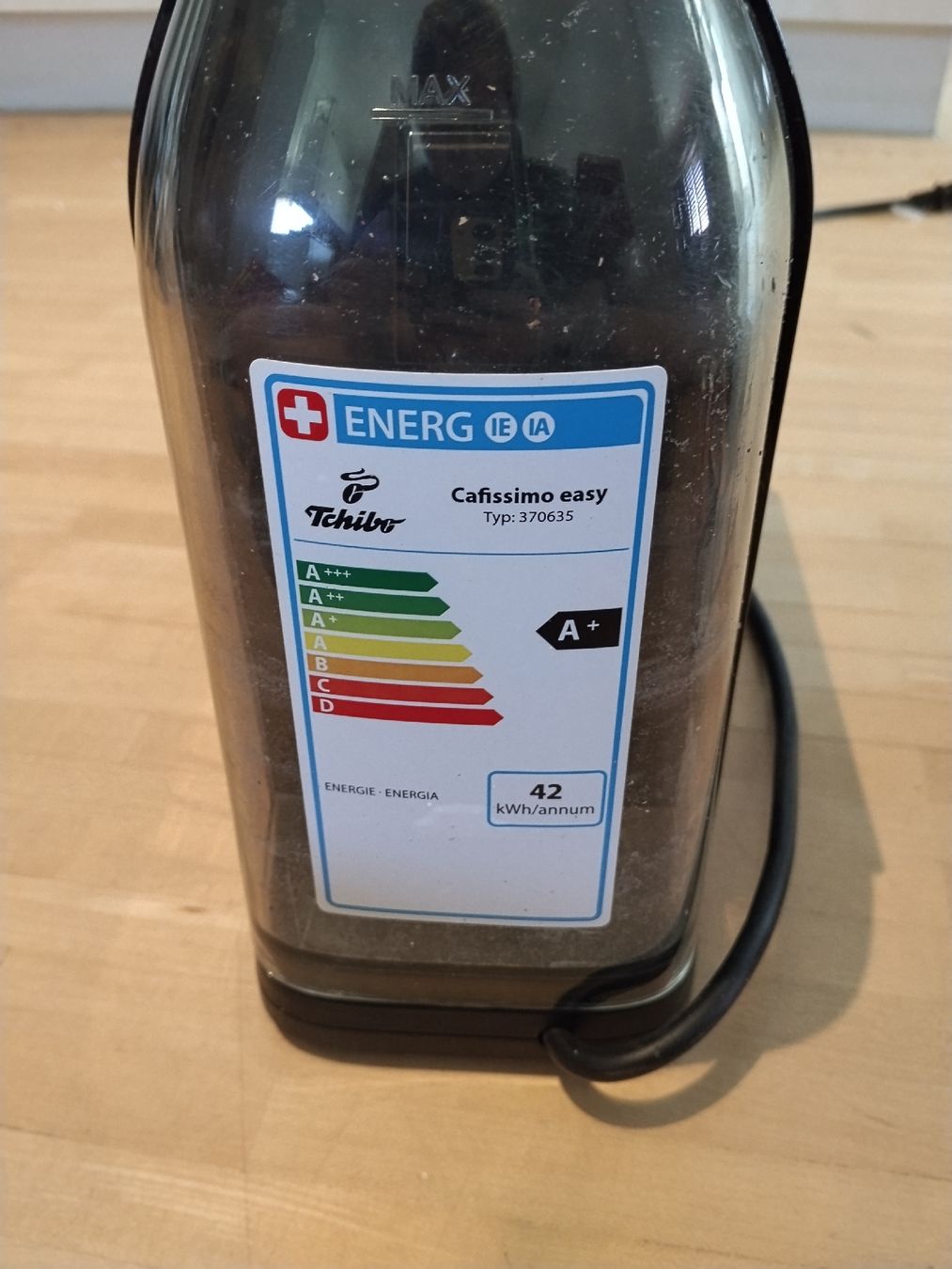 Tchibo Macchine per caffè & Macchine per espresso: Tchibo Cafissimo easy Kapselmaschine Typ 370635  – Usato da Pfungen venduto da JoleJoker 2