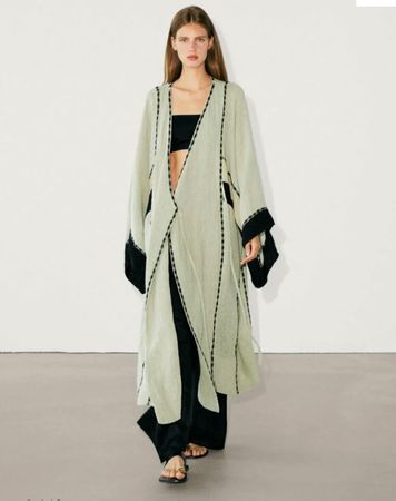 Massimo Dutti Cape Khaki mit Stickerei, Grösse L, neuwertig