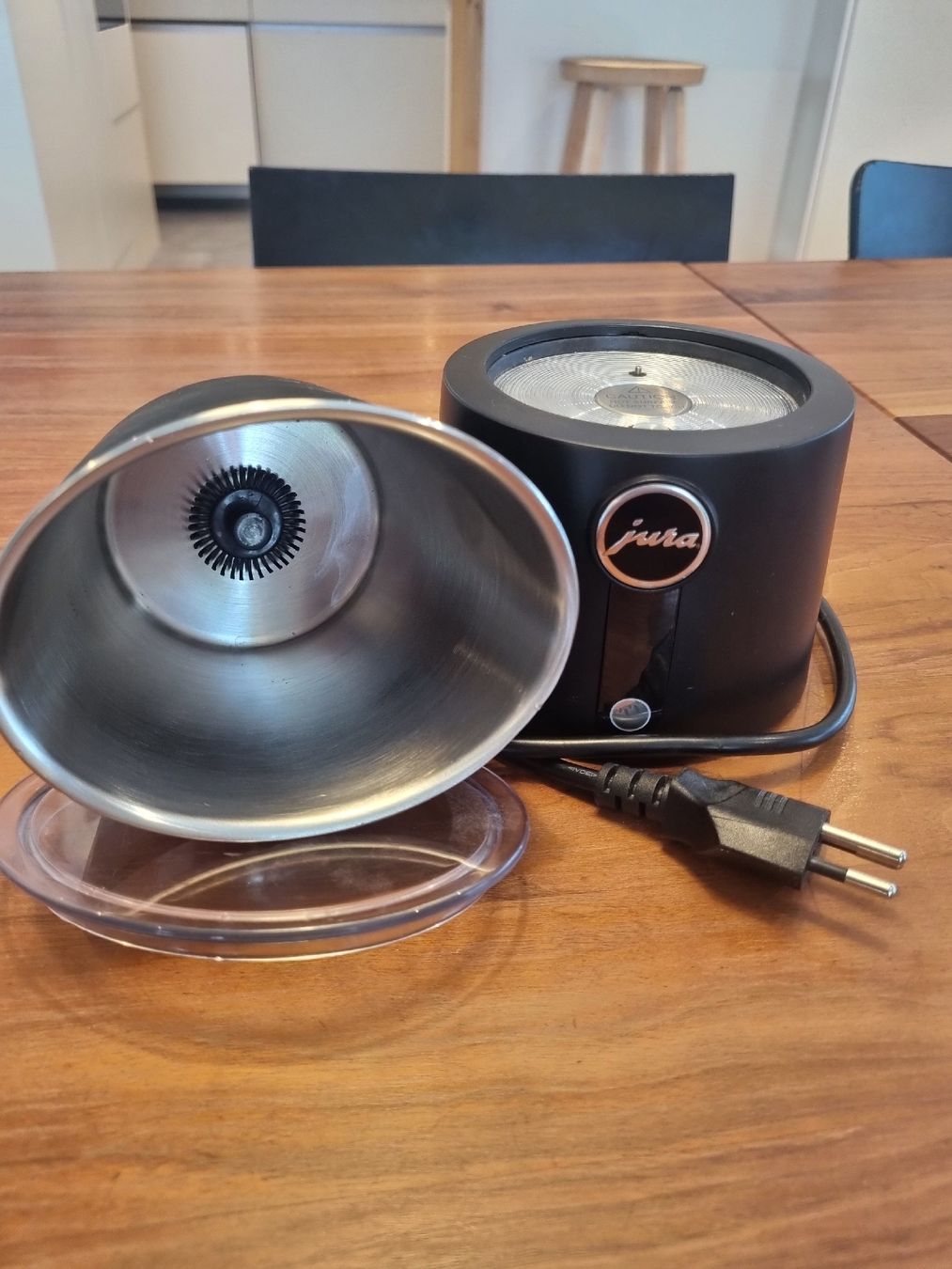 Jura Küchengeräte: Milchschäumer JURA hot n cold – Gebraucht aus Kaltbrunn von mesopono 1
