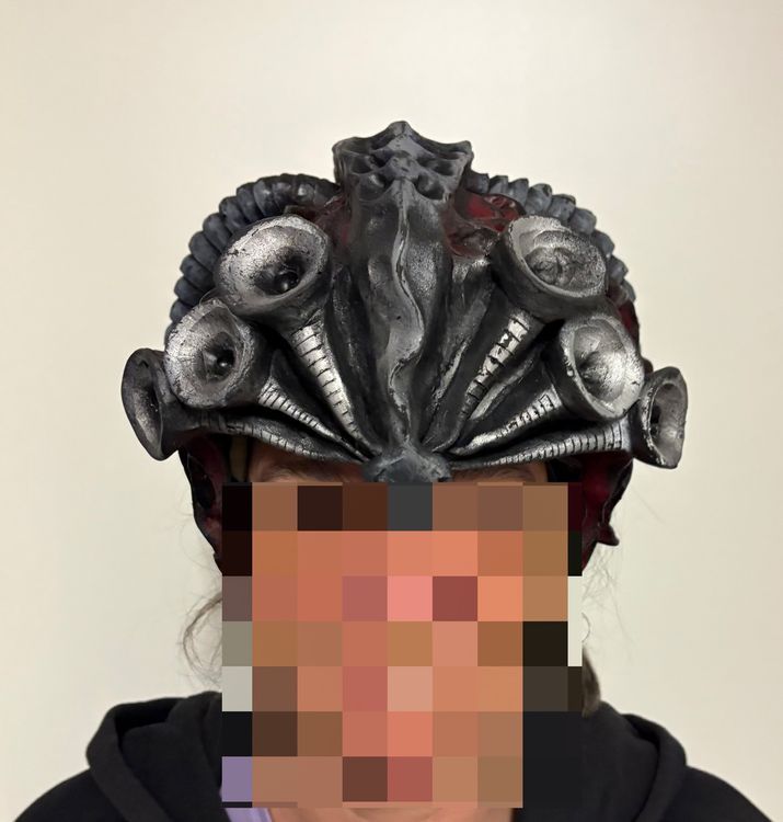fasnachts-kopfbedeckung-alien-hr-giger-style-gebraucht-in-andwil