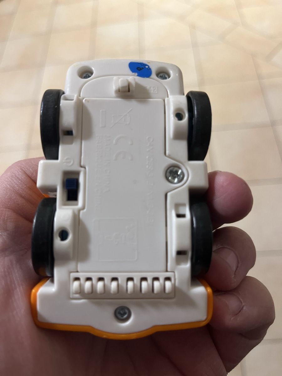Giocattoli: Pista componibile con macchinina – Usato da Novaggio venduto da WildSam 4