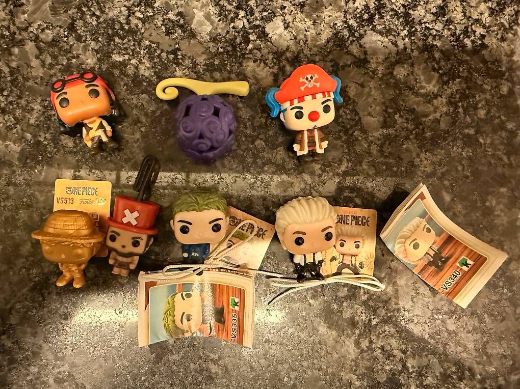 Funko Statuette: Kinder Joy One Piece – Usato da Flawil venduto da jam_