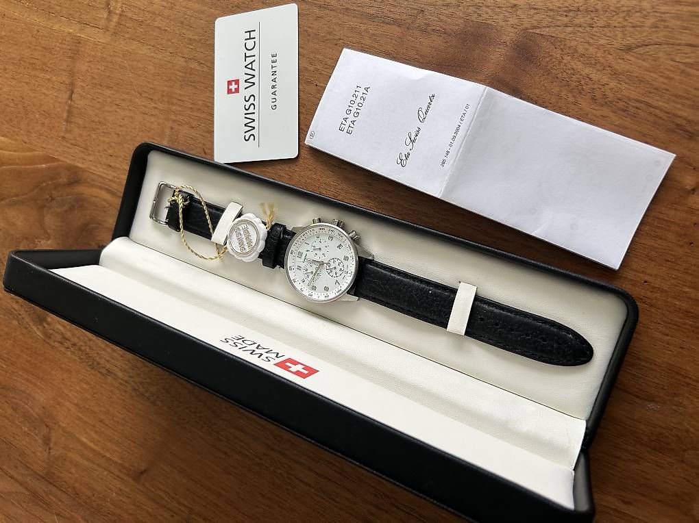Swiss Uhren: Swiss Watch Armbanduhr – Neu (gemäss Beschreibung) aus Baar von Jungle4