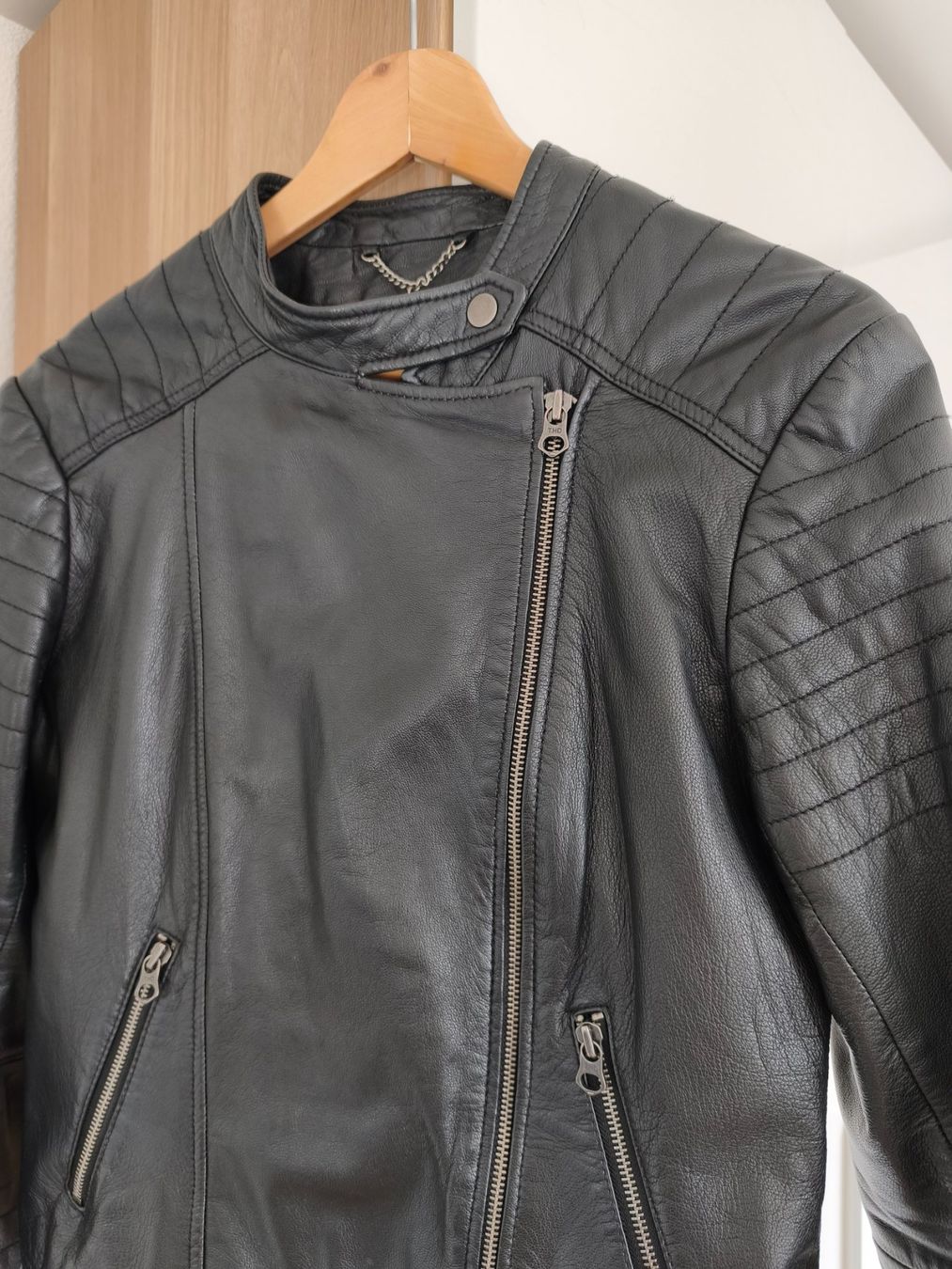 Tommy Hilfiger Giacche: Tommy Hilfiger Lederjacke, Gr. M – Usato da Niederrohrdorf venduto da RainerW79 1