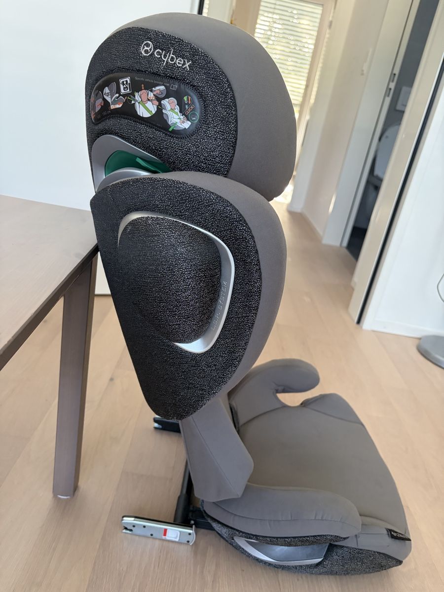 Britax Römer Sièges auto: Kinderautositz - Römer Solution Z-Fix – D'occasion à Basel par Gunther_Welten 1