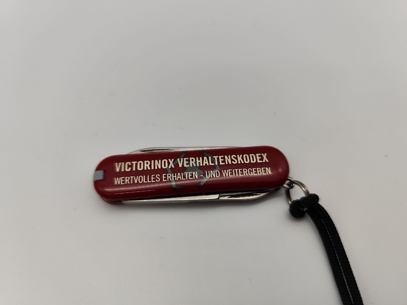 Victorinox Coltelli tascabile: Victorinox Classic Verhaltenskodex – Nuovo (secondo la descrizione) da Hellbühl venduto da 30R_R30 2