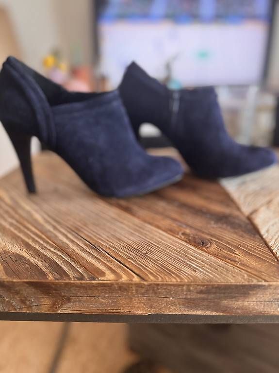 Scarpe da donna: Bottines Minelli – Usato da Lausanne venduto da ang_ks77 1