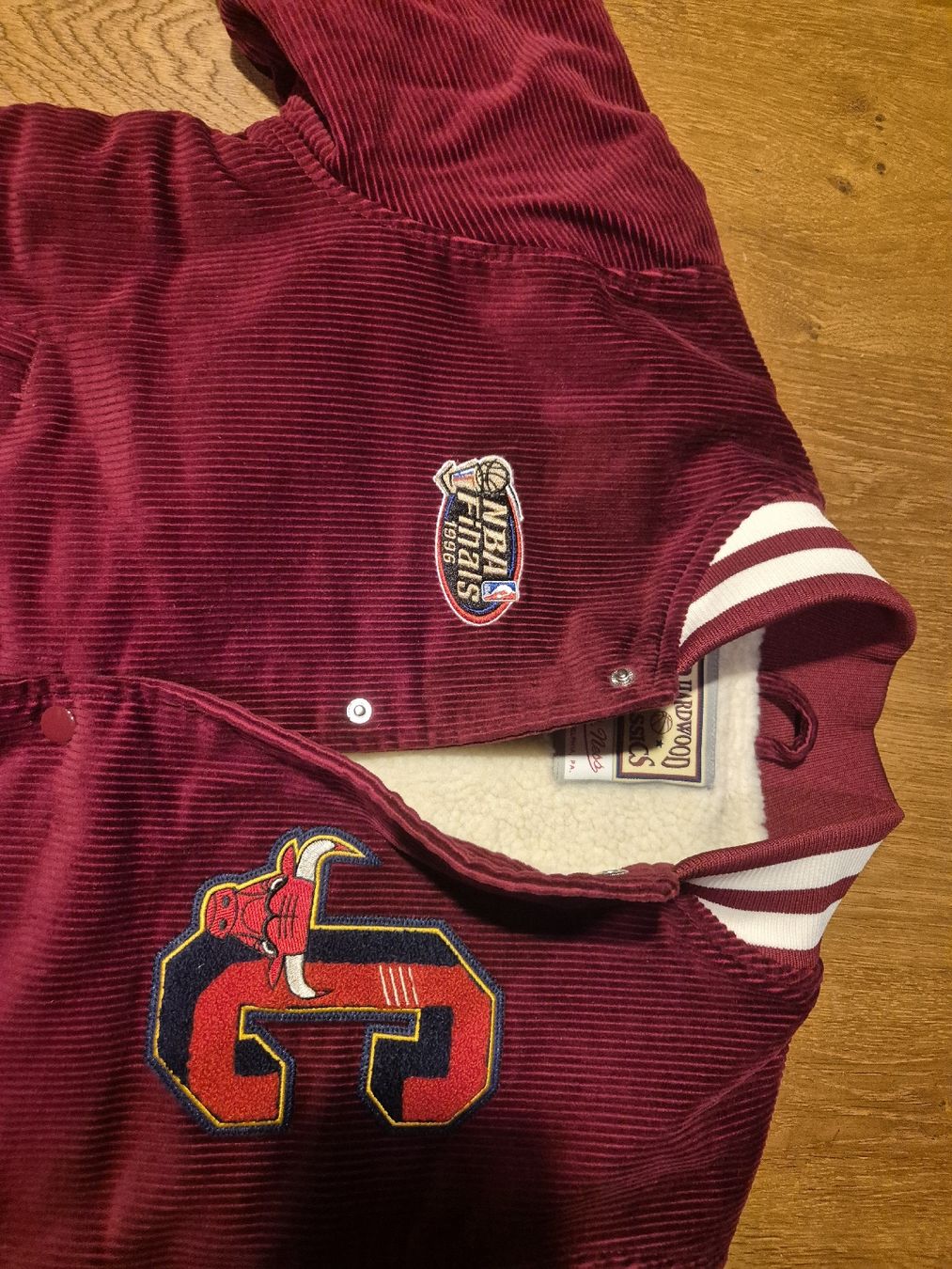 Mitchell & Ness Giacche: Chicago Bulls College Jacke – Nuovo (secondo la descrizione) da Oberegg venduto da FranziskaCH12 2