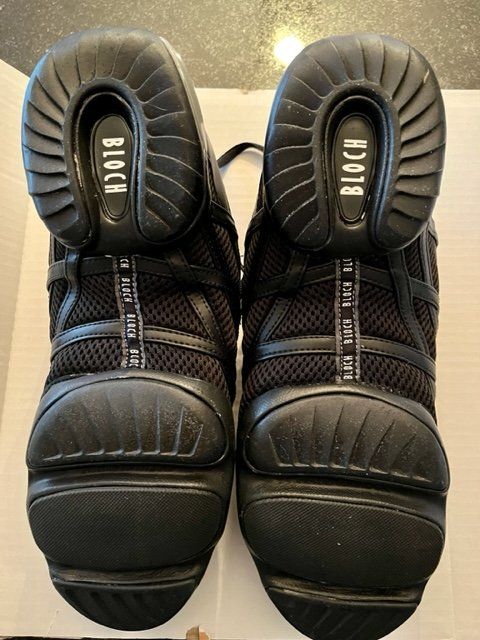 Bloch Herrenschuhe: BLOCH Tanz-Schuhe/Sneaker, NEU, ca. 43-45 – Neu (gemäss Beschreibung) aus Willisau von Momatt 1