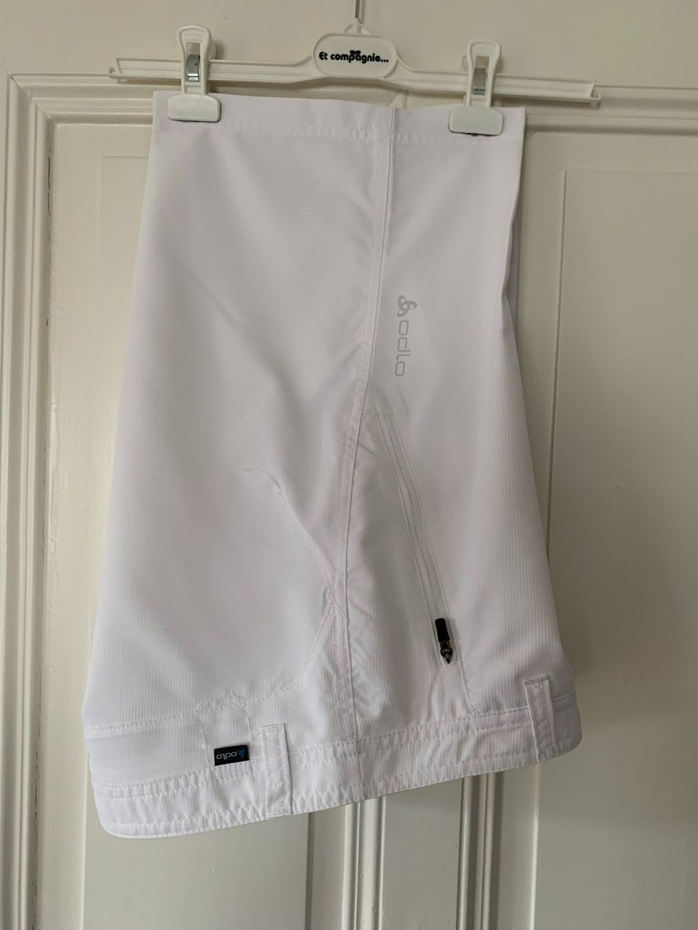 Odlo Hosen: ODLO: Lässige weisse Shorts, 38 – Neu (gemäss Beschreibung) aus Luzern von paulablue