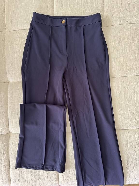 Pantaloni: Stoffhose navy – Usato da Waltenschwil venduto da shelly_m