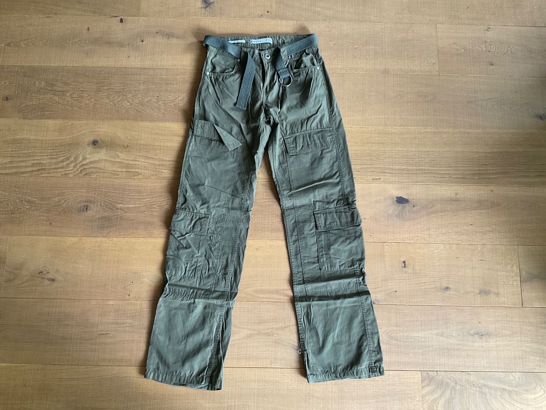 Bershka Hosen: Bershka Hose Gr. 34 – Gebraucht aus Winterthur von aionila