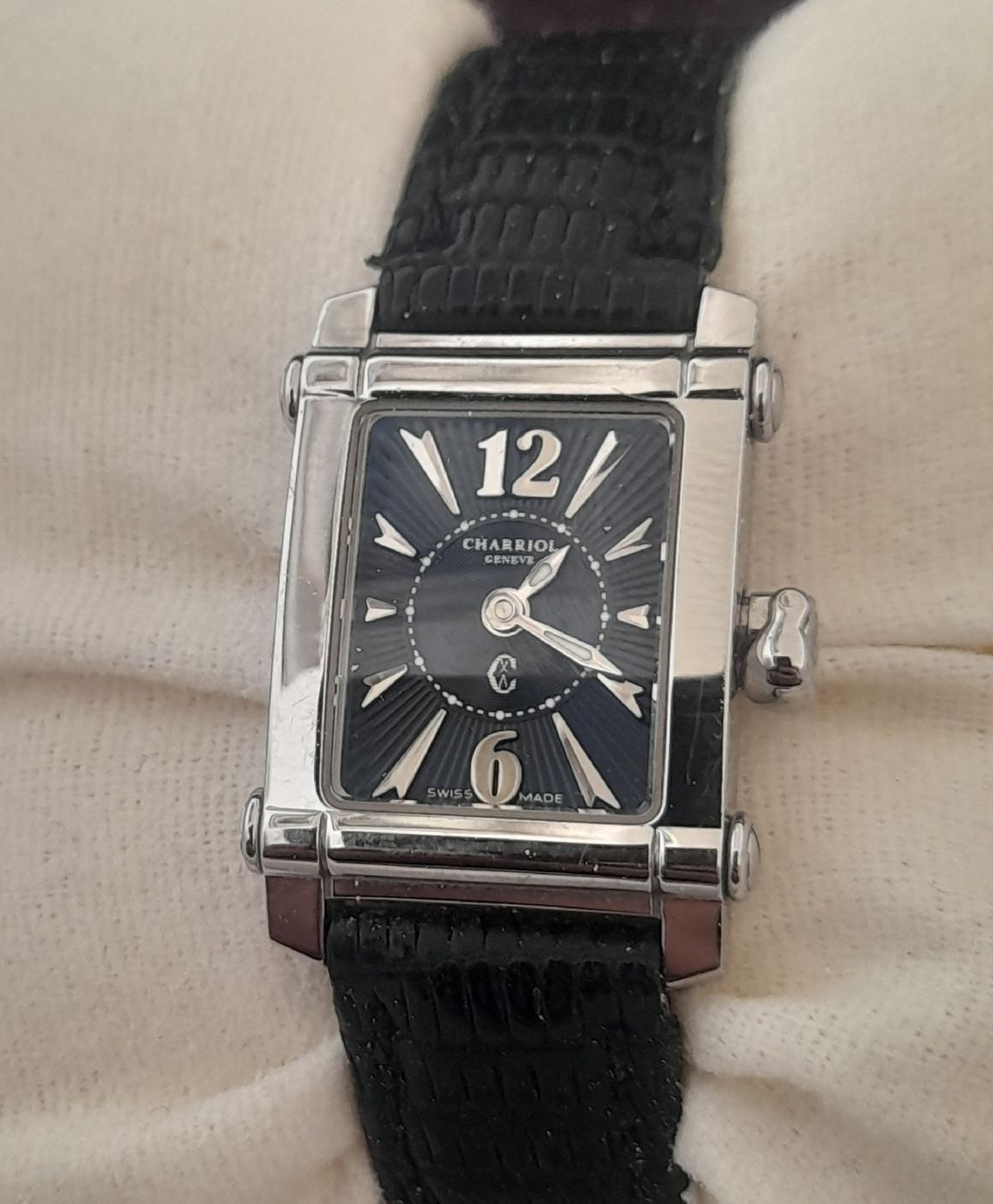 Swiss Montres: Montre CHARROL,Genève – D'occasion à Lausanne par Glam-Luxe
