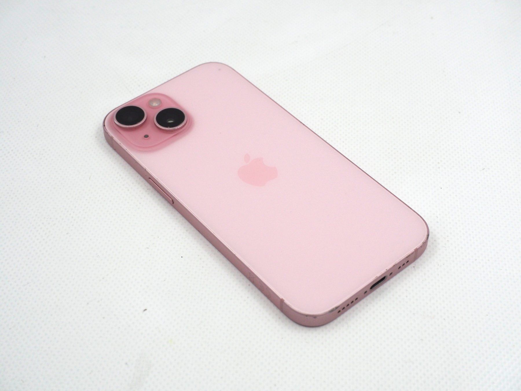 Apple Telefoni cellulari / Smartphones: APPLE iPhone 15 iCloud gesperrt (26071106) – Difettoso da Zürich venduto da fundsachenverkauf 2