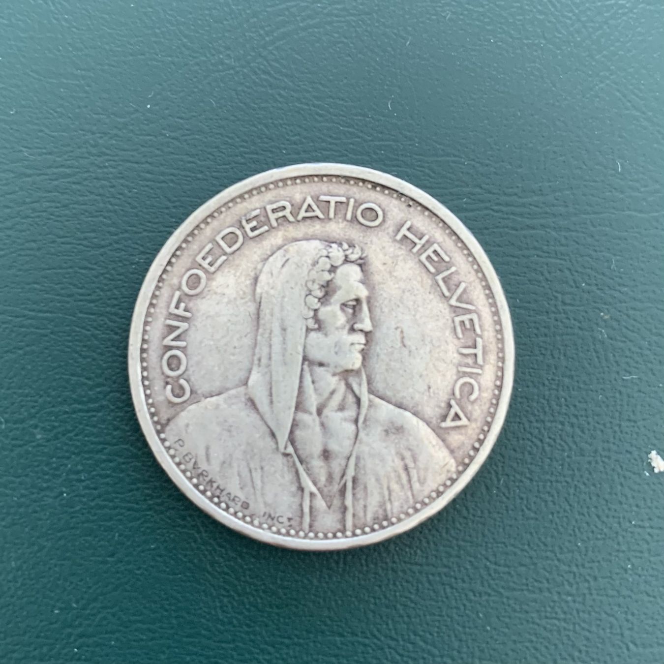 Toutes les monnaies: 5 Fr 1933 Silber – D'occasion à Binningen par Kingalfi 1