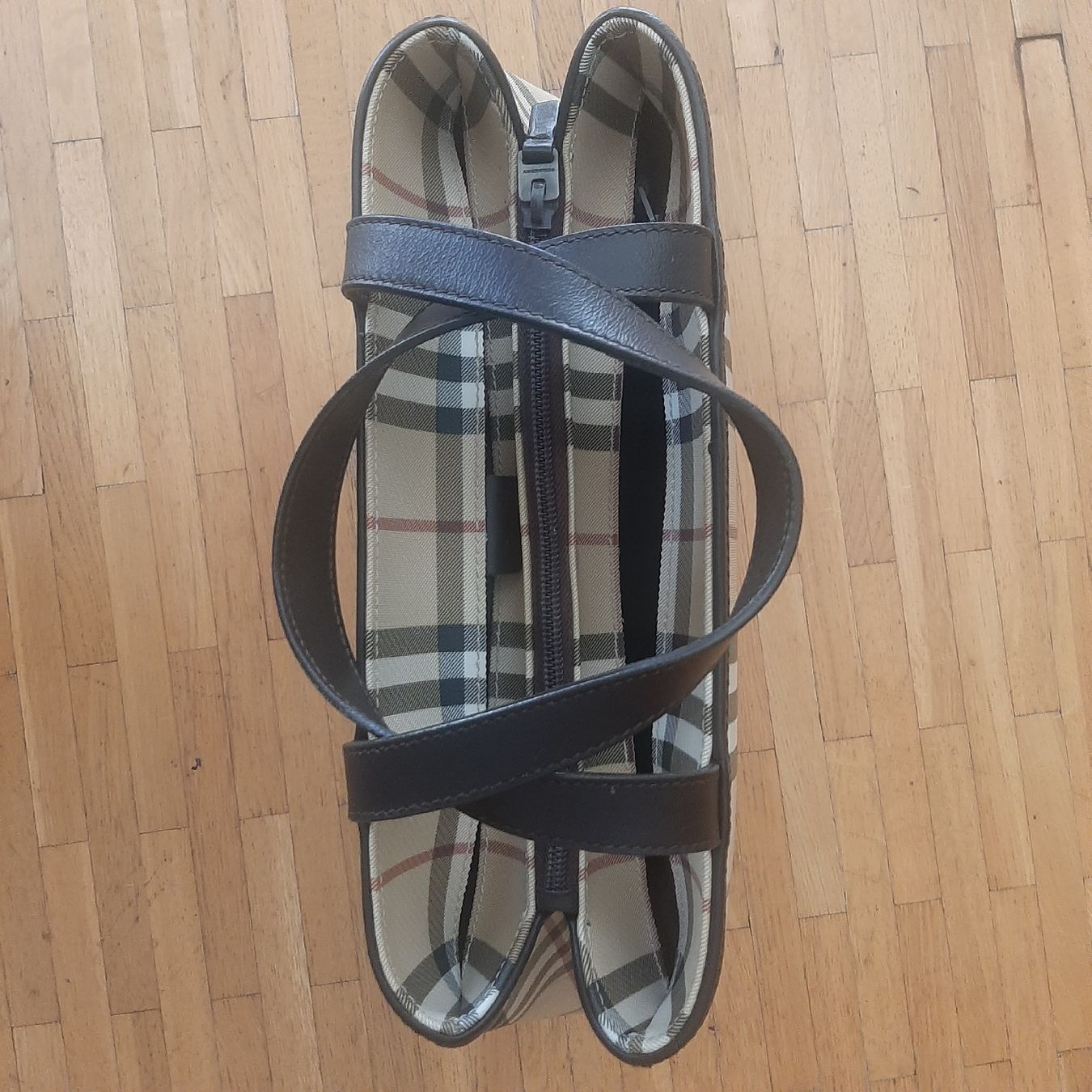 Burberry Borse da donna: Sac à main Burberry – Usato da Chêne-Bourg venduto da chsandra34 4