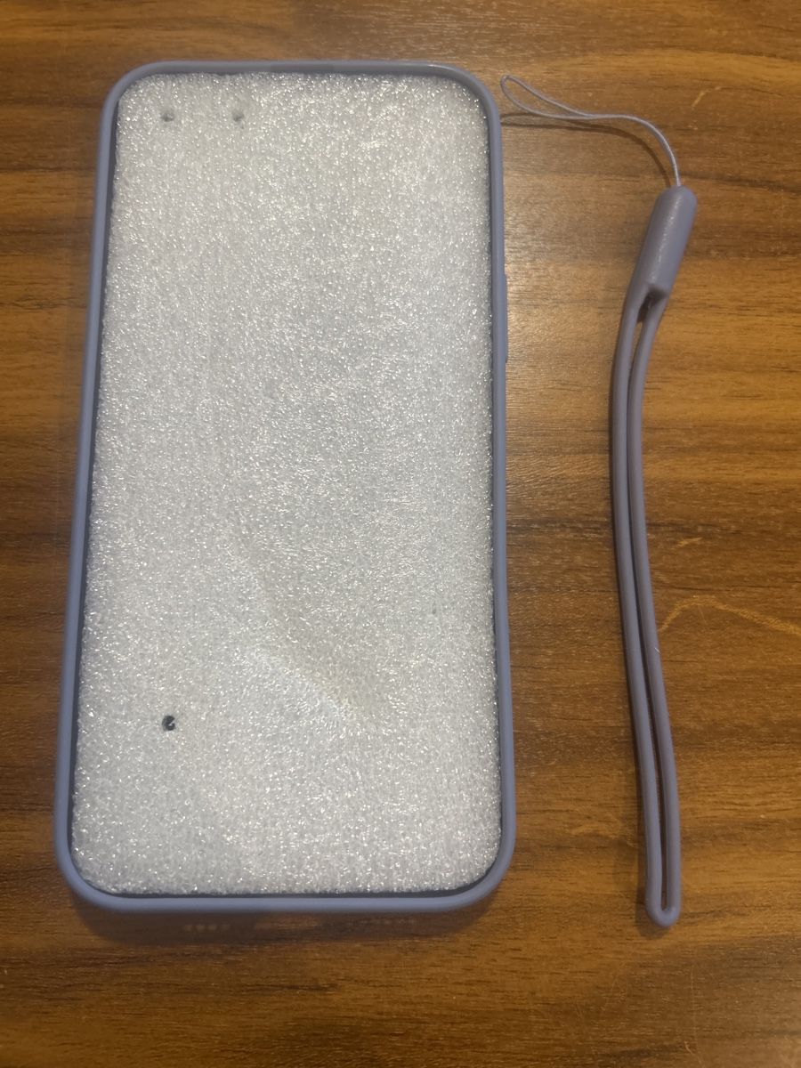Cover & Protezioni schermo: iPhone 14 Plus Hülle Handykette Blumen Muster Neu – Nuovo e nell'imballaggio originale da Herisau venduto da Victoria-Classic 1