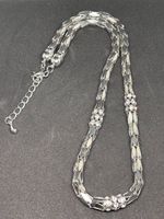 Collana a maglia piatta con strass 50 - 57 cm